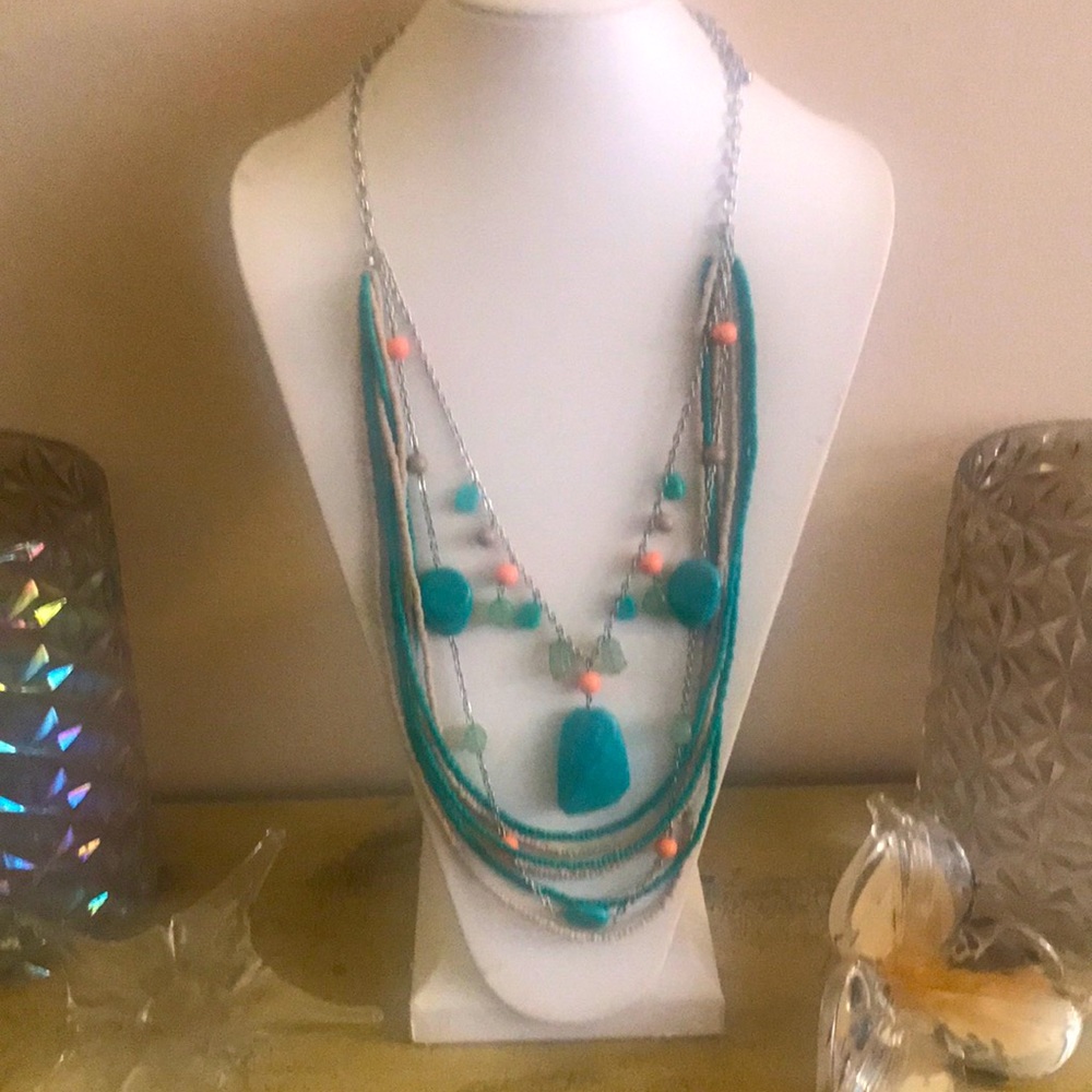 Chico’s brand necklace